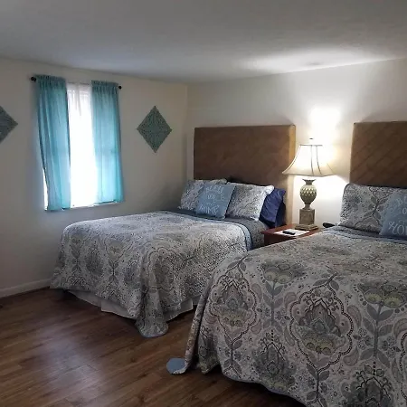Right Off Parkway 2 Bedroom 2 Ba Full Kitchen Wifi